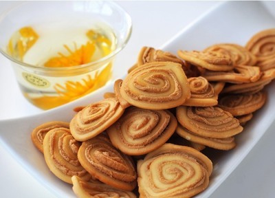 【貓耳酥特色休閑食品6.7斤每箱批發(fā)供應(yīng)】價(jià)格,廠家,圖片,其他休閑與焙烤食品,北京市白谷恒通貿(mào)易商行-